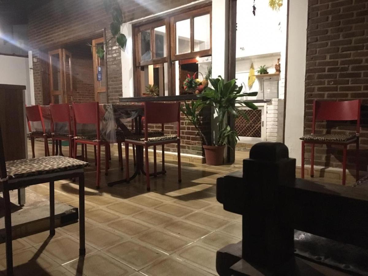 Efferus Hostel Убатуба Екстериор снимка